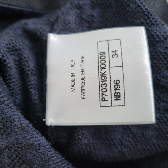 CHANEL Knit Crop Top - Picture 9 of 10